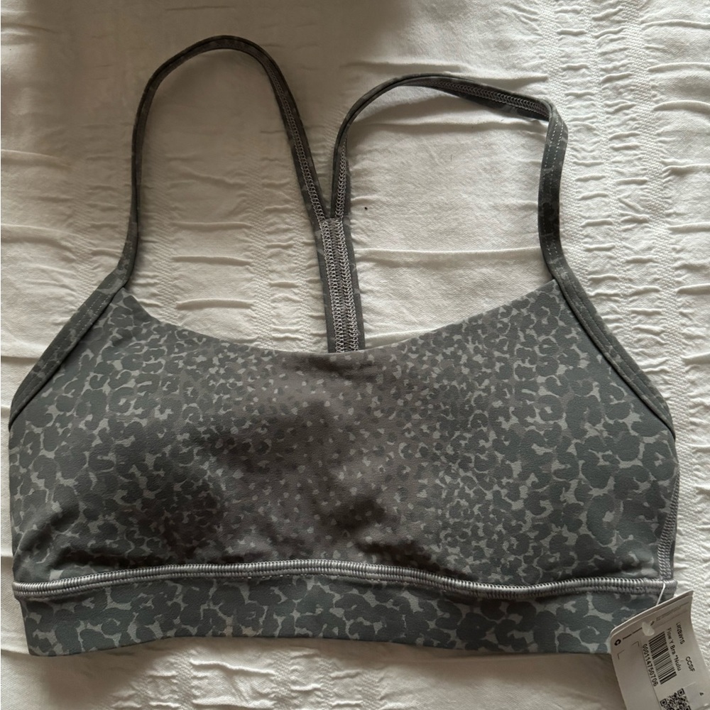 FLOW Y BRA Size 4